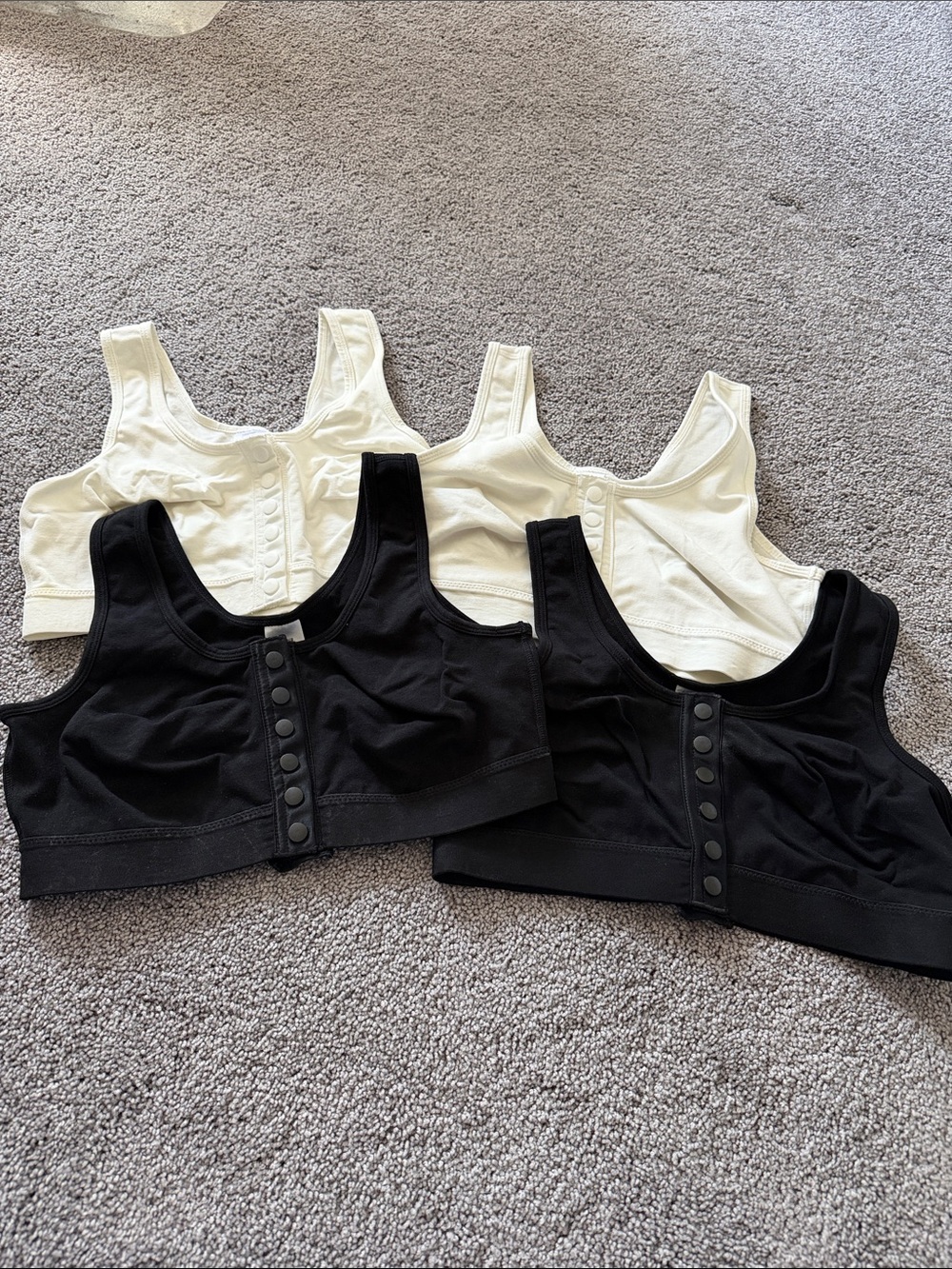 Women’s front snap bras